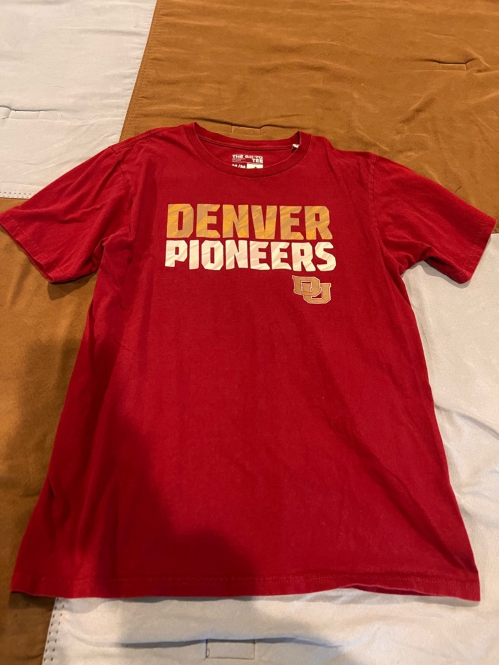 Denver University Set With Two Tees And One Hoodie View 4